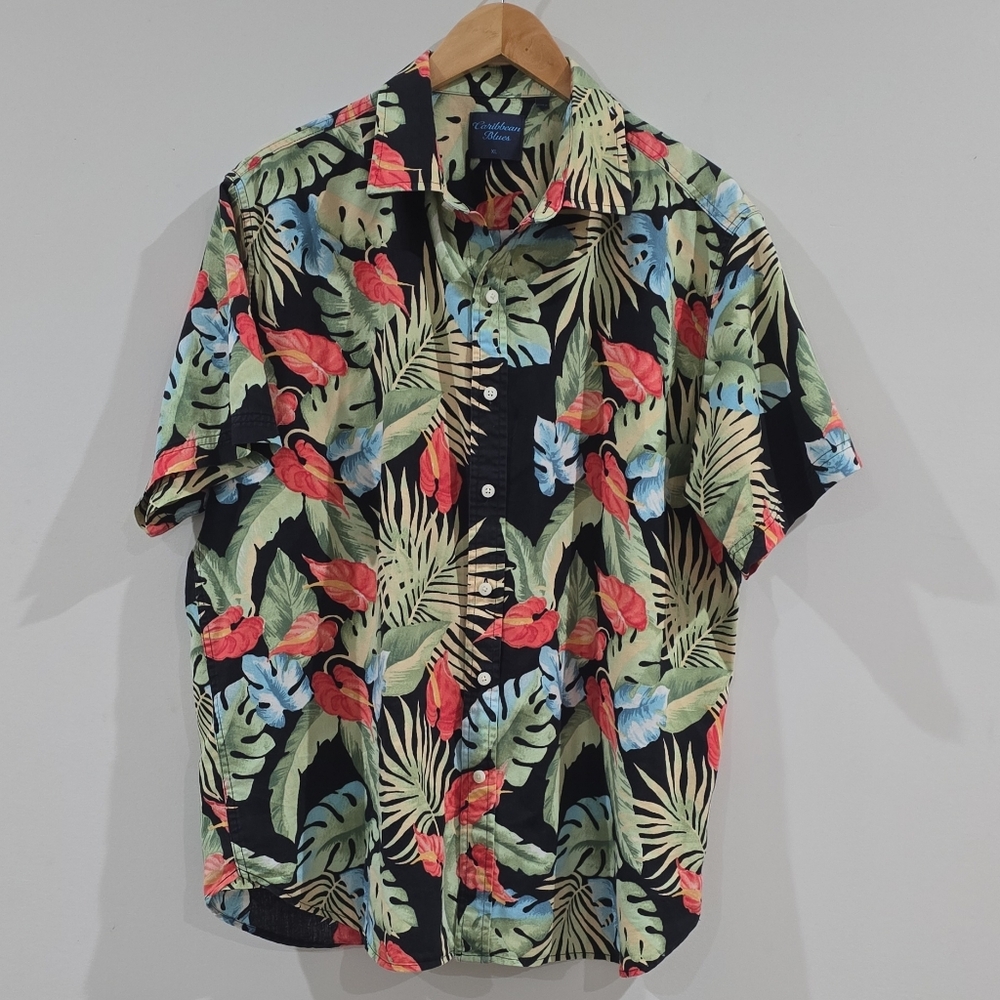 Aloha Shirt The Caribbean Blues Men's Floral Button-Up Short Sleeve  XL